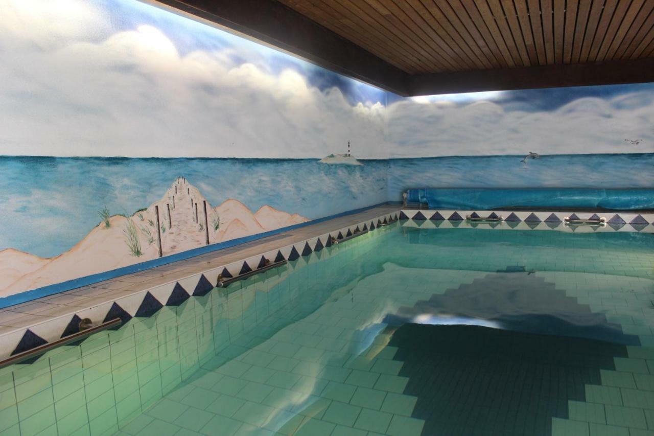 Haus Abbi, Ferienwohnung Mit Schwimmbad Hage 외부 사진