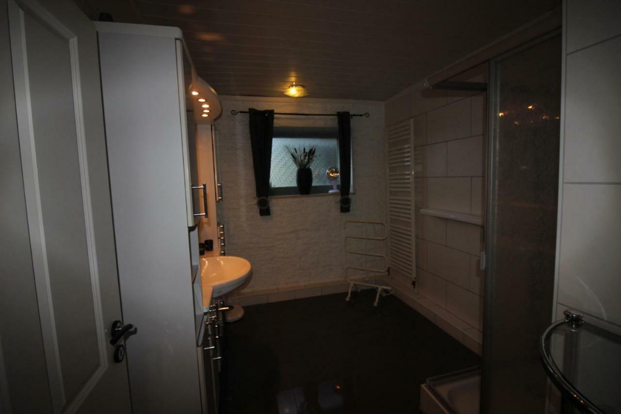 Haus Abbi, Ferienwohnung Mit Schwimmbad Hage 외부 사진