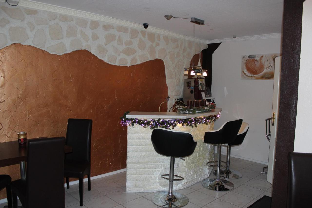 Haus Abbi, Ferienwohnung Mit Schwimmbad Hage 외부 사진